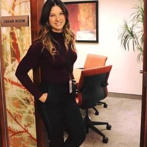 Meet your Posher, Alana